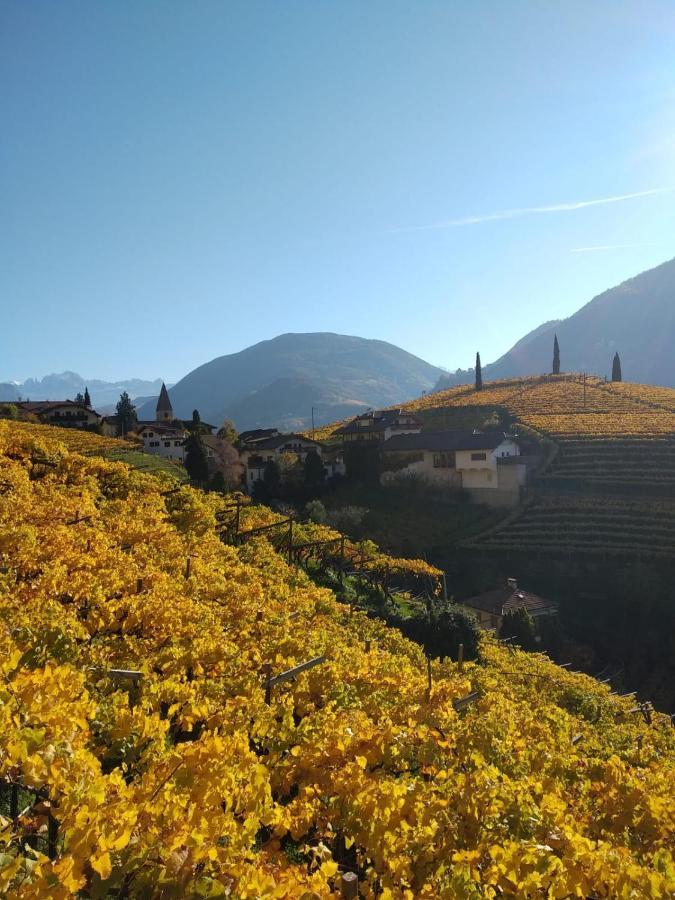 Апартаменти Weingut Eberlehof Больцано Екстер'єр фото